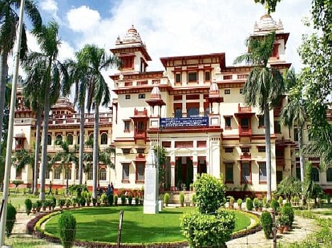 A student IIT at the BHU package of 95 lakh tonnes